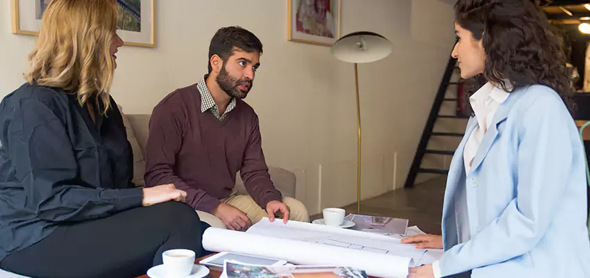 How We Determine Your Selling a House in Disrepair Offer in Lynbrook, NY?